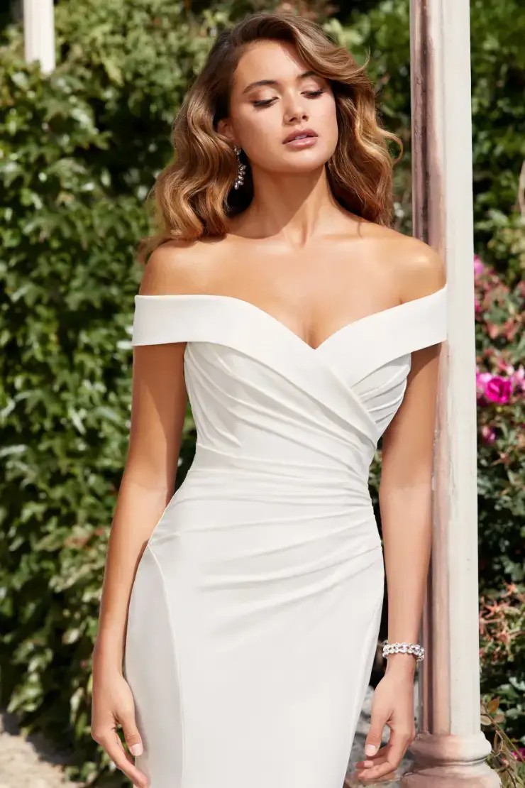Emma By Sophia Tolli $1 autoplay thumbnail