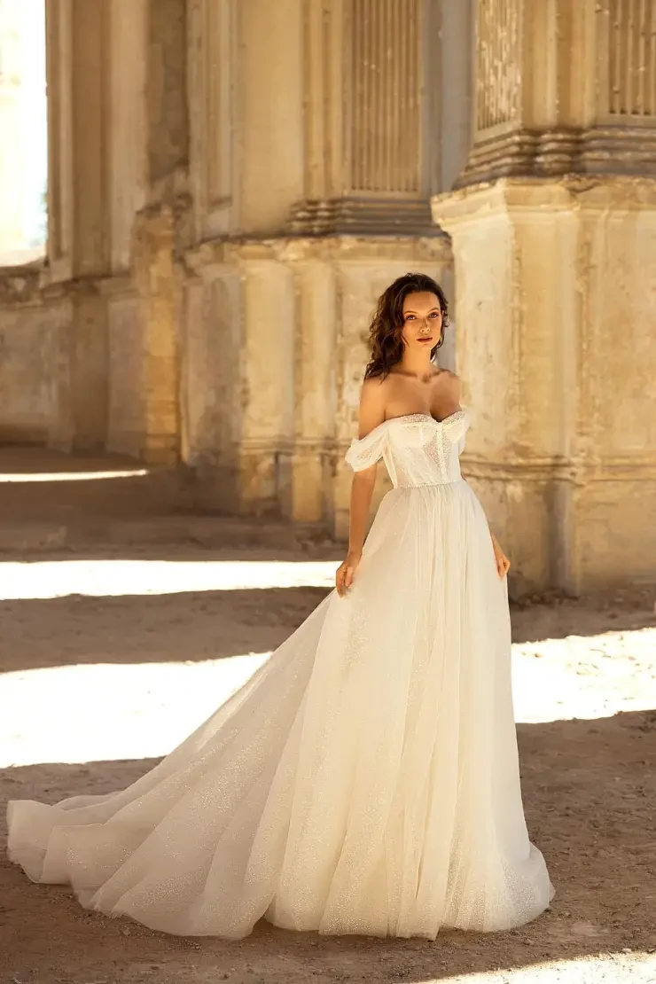 Sky By Eva Lendel Price Range: $2999.00 - $6300.00 #2 default Original picture