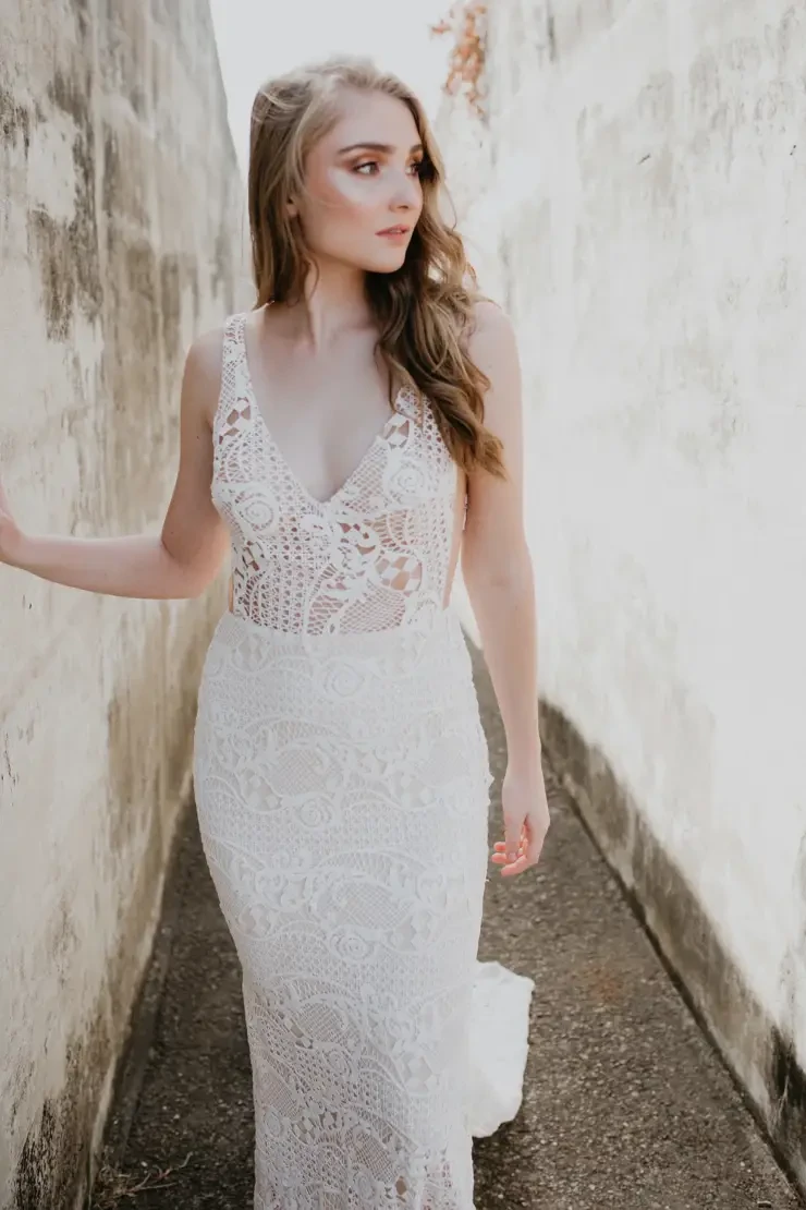 Dahlia By Goddess By Nature #1 Ivory/Champagne picture