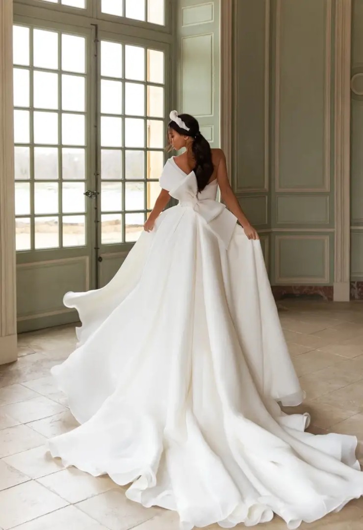 Queenliness By Ida Torez #3 default Ivory picture