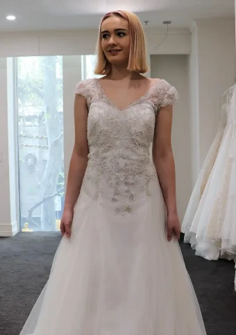 PT14008 By Peter Trends $1 default Ivory thumbnail