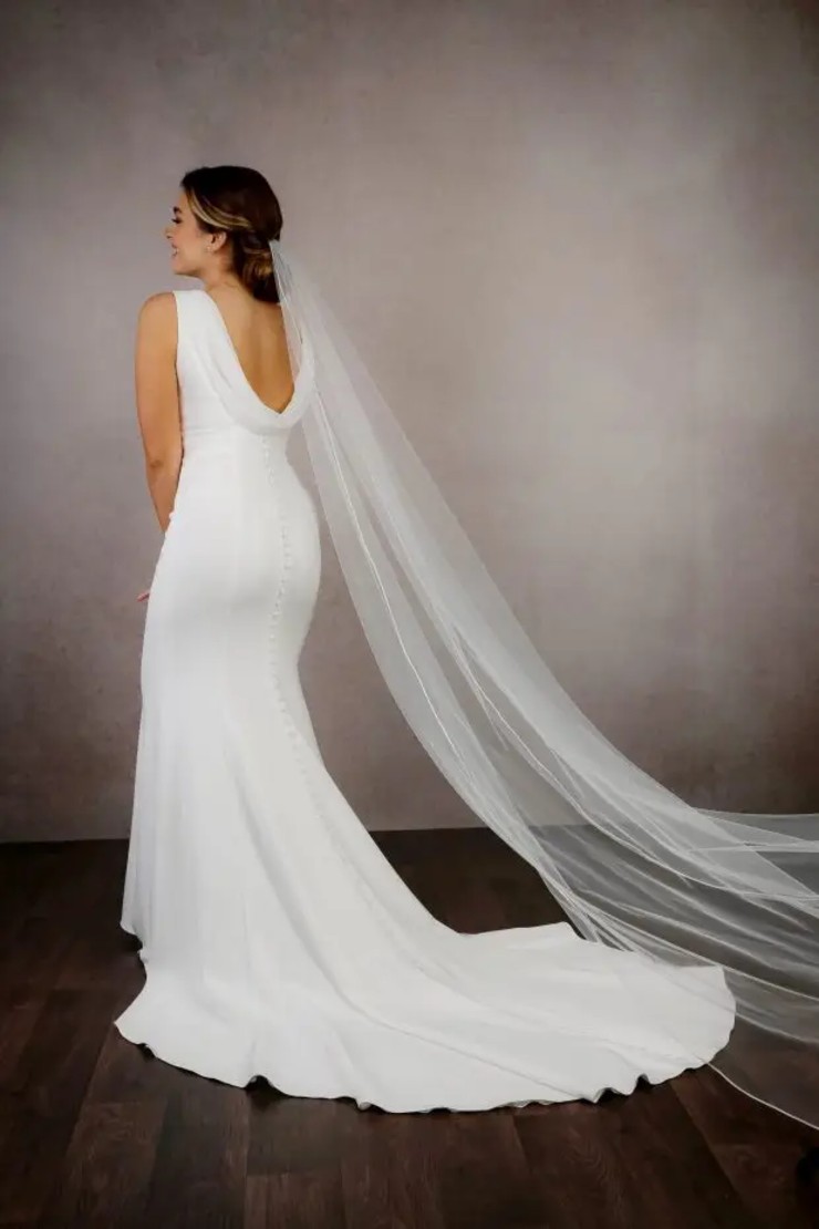 C611B, 114", 1 Tier, Ivory #2 default Ivory picture