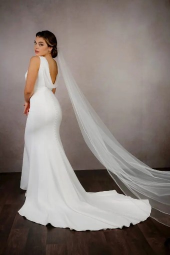 C611B, 114", 1 Tier, Ivory $1 Ivory thumbnail
