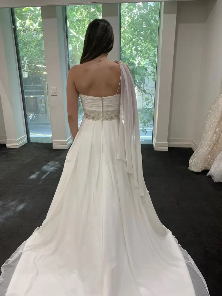 Snowdrop By Romantica of Devon Price Range: $2399.00 - $3899.0 #1 default Ivory picture