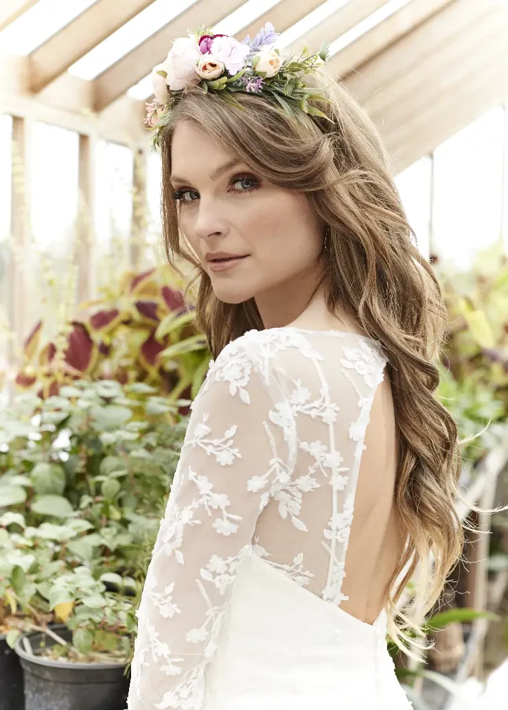 Chamomile By Romantica of Devon Price Range: $2399.00 - $3899.0 #1 Ivory/Champagne picture
