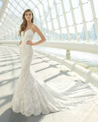Daton By Rosa Clara Price Range: $2999.99 - $7750.00 $2 Natural/Nude thumbnail