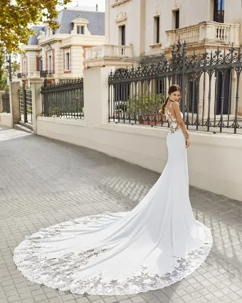 Tarrega By Rosa Clara Price Range: $2999.99 - $7750.00 $0 default Natural thumbnail