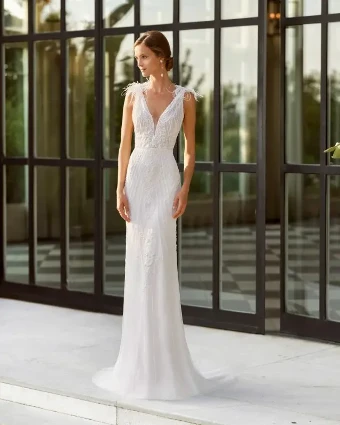 Olaya By Rosa Clara Price Range: $2999.99 - $7750.00 $1 Natural/Nacre thumbnail