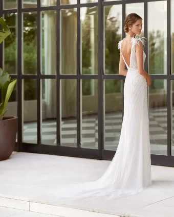 Olaya By Rosa Clara Price Range: $2999.99 - $7750.00 $2 default Natural/Nacre thumbnail