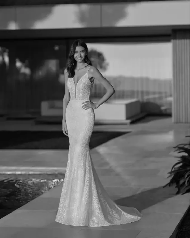 Isasi By Rosa Clara Price Range: $2999.99 - $7750.00 #0 default Natural picture