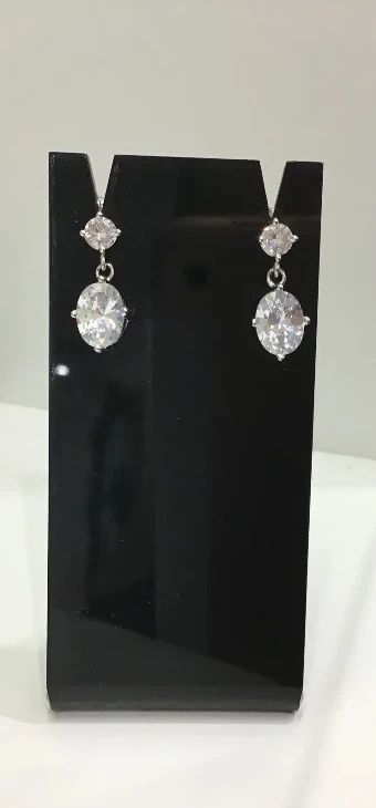 EAR0319 $0 default Silver thumbnail