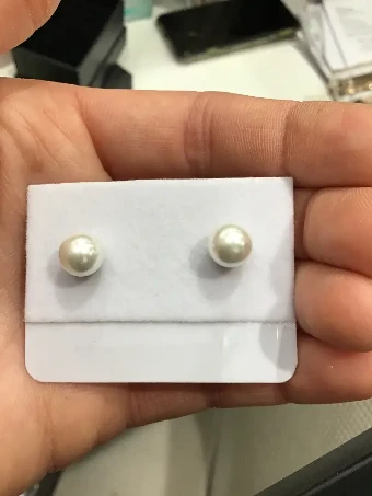 Poppy $0 default Pearl thumbnail