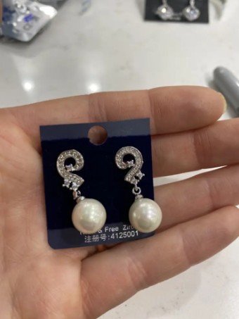 EAR012 $0 default Silver/Pearl thumbnail
