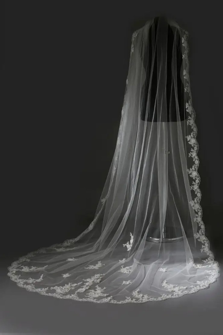 BV-012, 126", 1 Tier #0 default Ivory picture