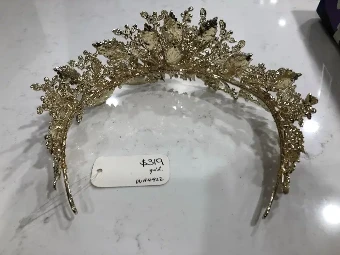 WH4922 $2 default Gold thumbnail