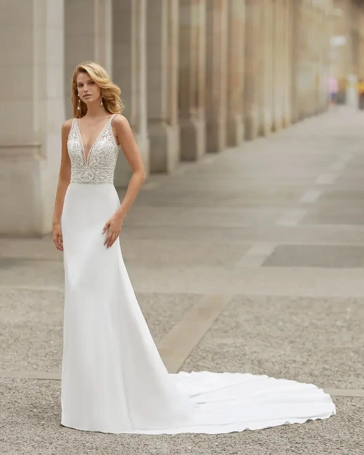 Tania By Rosa Clara Price Range: $2999.99 - $7750.00 #1 Natural picture