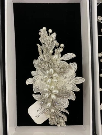 WF525 $0 default Ivory thumbnail