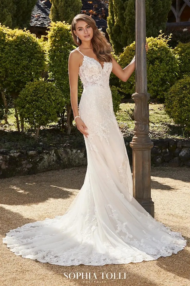 Carmen - Y12021 By Sophia Tolli #1 Ivory/Champagne picture