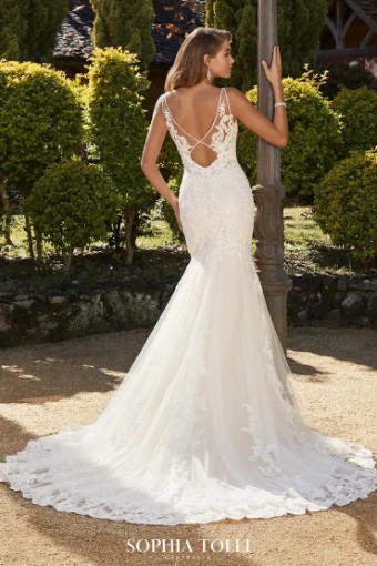 Carmen - Y12021 By Sophia Tolli $2 default Ivory/Champagne thumbnail
