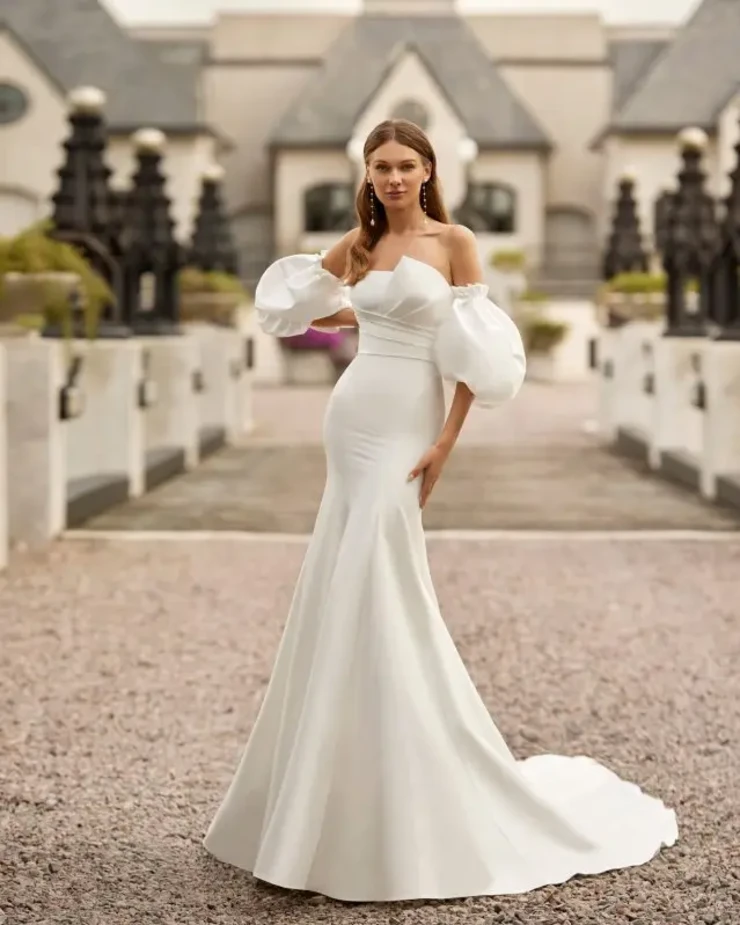 Estella By Rosa Clara Price Range: $2999.99 - $7750.00 #0 default Natural picture