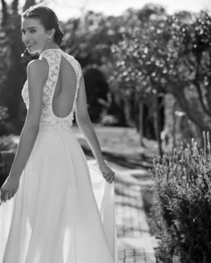 Dorina By Rosa Clara Price Range: $2999.99 - $7750.00 #2 default Natural picture