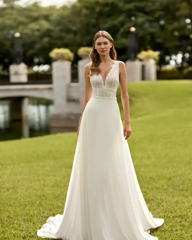 Elea By Rosa Clara Price Range: $2999.99 - $7750.00 #0 default Natural picture