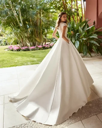 Hosni By Adriana Alier Price Range: $2550.00 - $3450.00 $1 Natural thumbnail