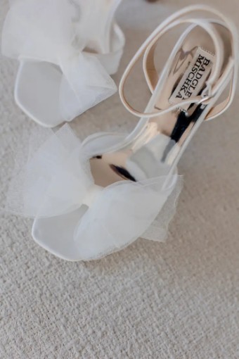 Tess $6 White thumbnail