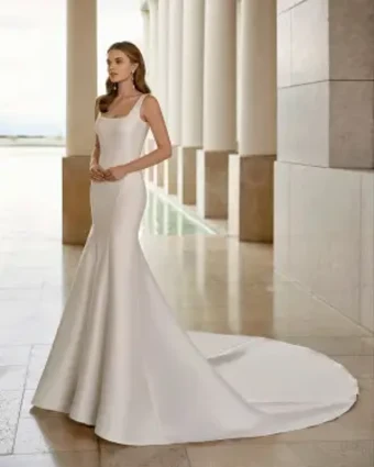 Vivida By Rosa Clara Price Range: $2999.99 - $7750.00 $2 default Natural thumbnail