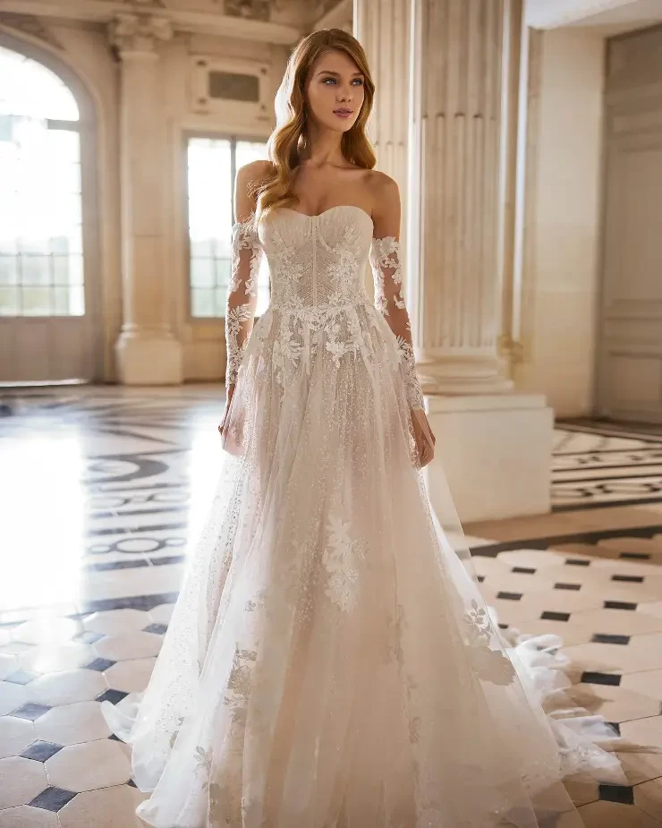 Emira By Rosa Clara Price Range: $2999.99 - $7750.00 #0 default Natural picture