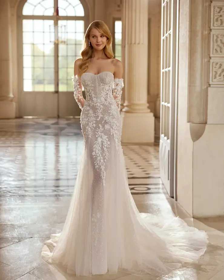 Elida By Rosa Clara Price Range: $2999.99 - $7750.00 #0 default Natural/Nude picture