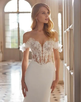 Eledie By Rosa Clara Price Range: $2999.99 - $7750.00 $1 Natural thumbnail