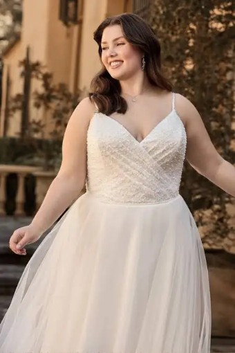 lavender By Sophia Tolli $3 Ivory thumbnail