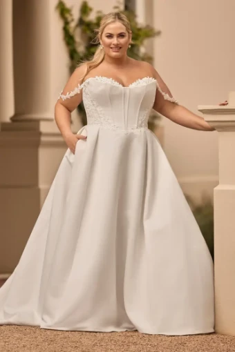 Rue By Sophia Tolli Price Range: $1889.00-$4999.00 $3 Ivory thumbnail