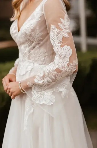 Giselle By French Collection by Wendy Makin $1 Ivory thumbnail