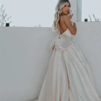 Dove Empire By Rachel Rose $4 Blush thumbnail