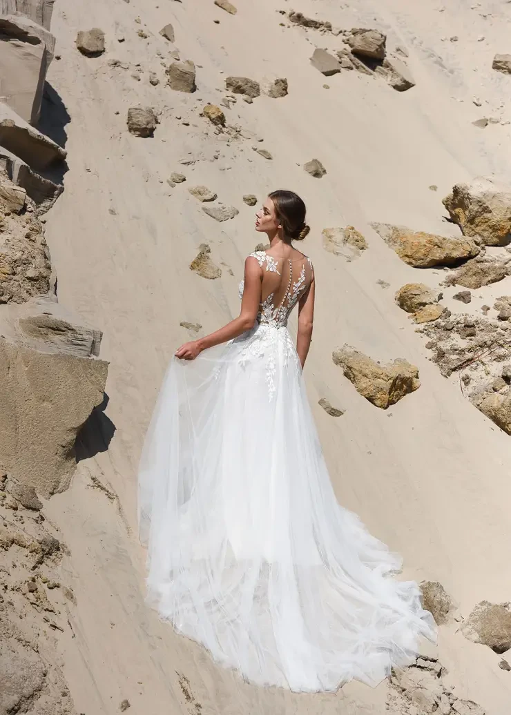 Joy By Dando London Price Range: $3699.00 - $8200.00 #2 default Ivory picture