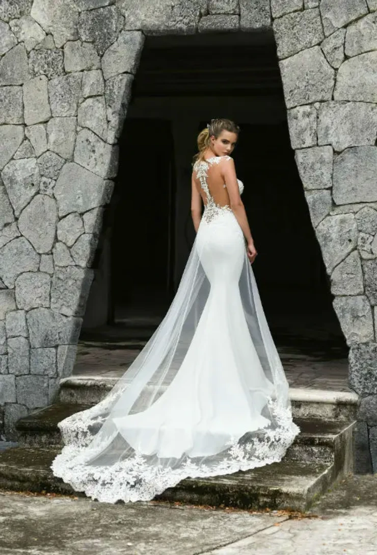 Bakerloo By Dando London Price Range: $3699.00 - $8200.00 #1 Ivory picture