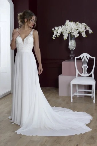 Brooke By House of Nicholas $2 default Ivory thumbnail