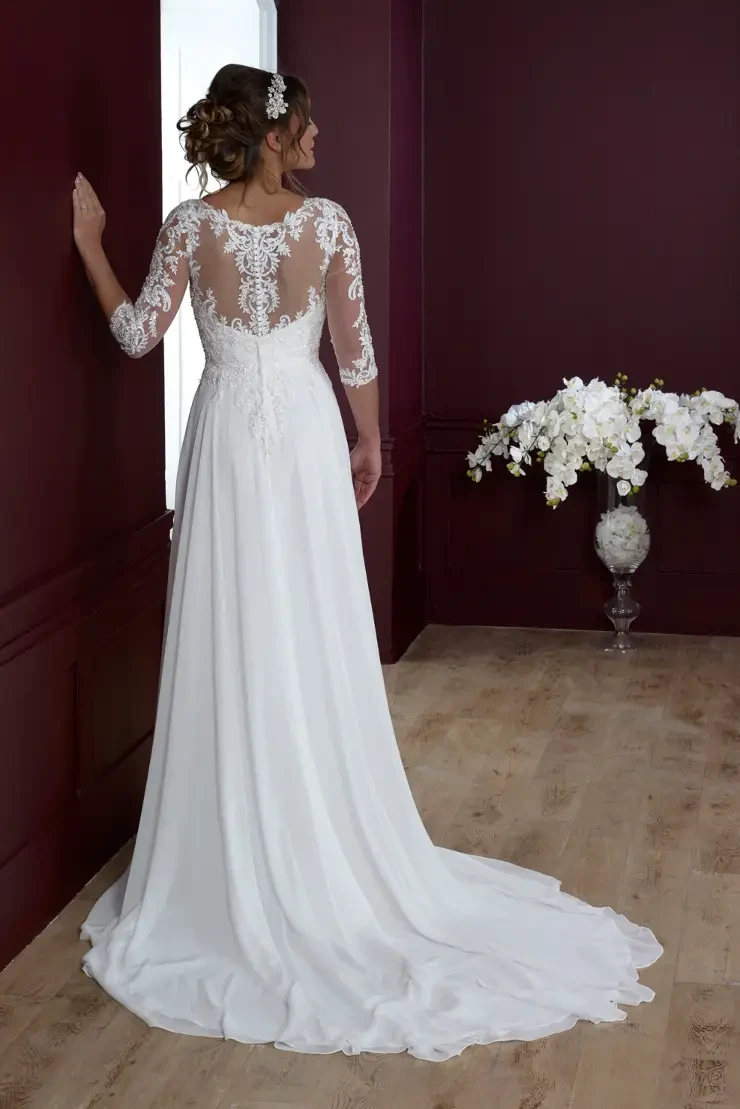 Emilee By House of Nicholas Price Range: $2400.00 - $3499.00 #1 Ivory picture