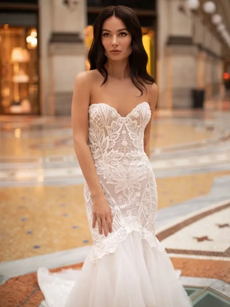 Perla By Pollardi Price Range: $2200.00 - $4200.00 #0 default Ivory picture