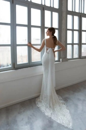 Majesty Overskirt Only $1 Ivory thumbnail