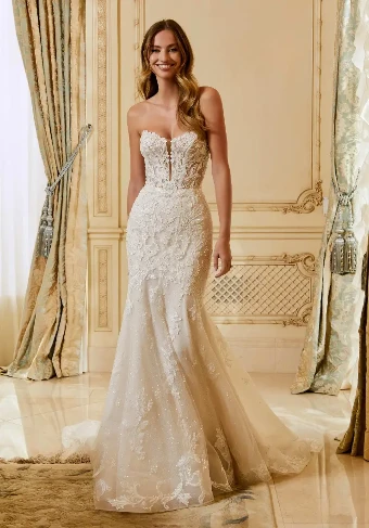 Romy By Morilee Price Range: $2200.00 - $5285.00 $9 Ivory/Champagne/Honey thumbnail