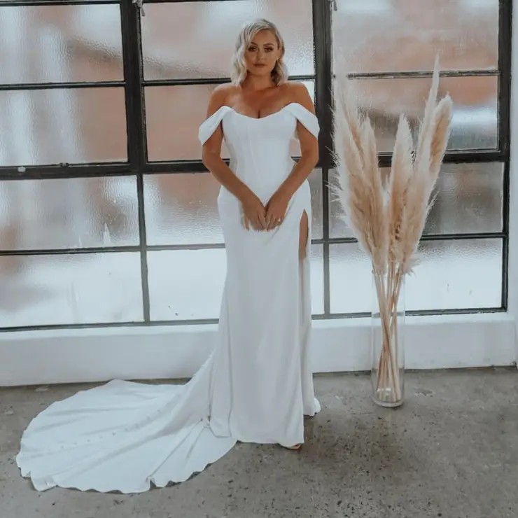 Clarity - with Sleeves and Split By Rachel Rose #0 default Ivory picture