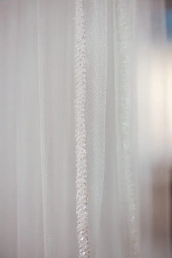 C654C 43" SINGLE TIER VEIL IVORY $0 default Ivory thumbnail