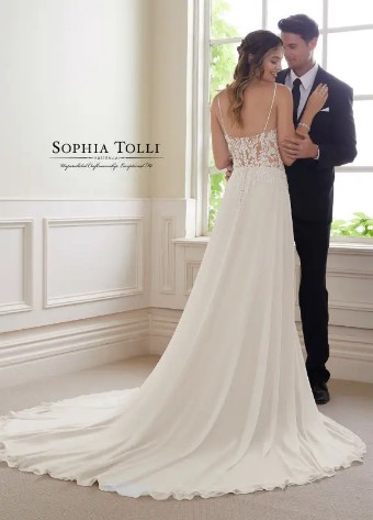 Quartz By Sophia Tolli $1 Ivory/Pearl thumbnail