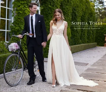 Quartz By Sophia Tolli Price Range: $1889.00-$4999.00 $2 default Ivory/Pearl thumbnail