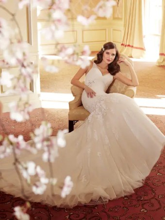 Ivy By Sophia Tolli $2 default Ivory thumbnail