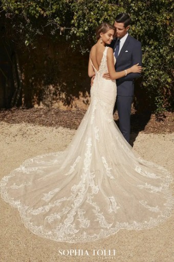 Juliette By Sophia Tolli $2 Ivory/Blush thumbnail