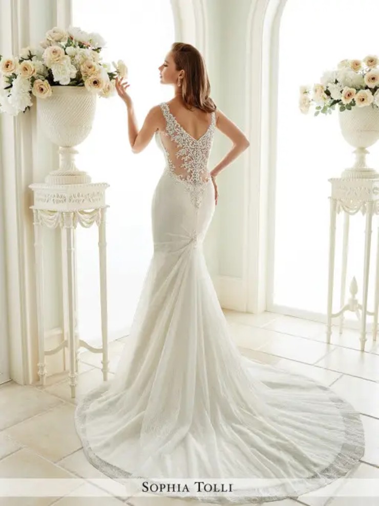 Lucca By Sophia Tolli #1 default French Ivory picture